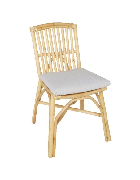 chaise en rotin Magalie de chez Kok Maison avec son coussin